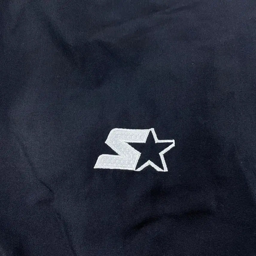 [BUNJANG] Starter Oakland Raiders Big Logo Pullover Warm-up (110) / 90s 스타터 오클랜드 레이더스 빅로고 풀오버 웜업 (110)