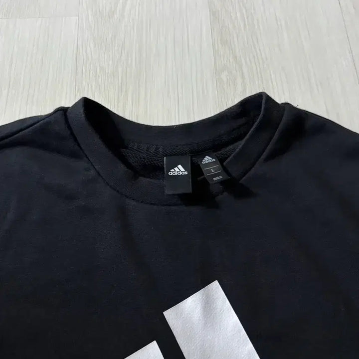 [BUNJANG] Adidas Crewneck Sweatshirt - Size L / 아디다스 맨투맨 L