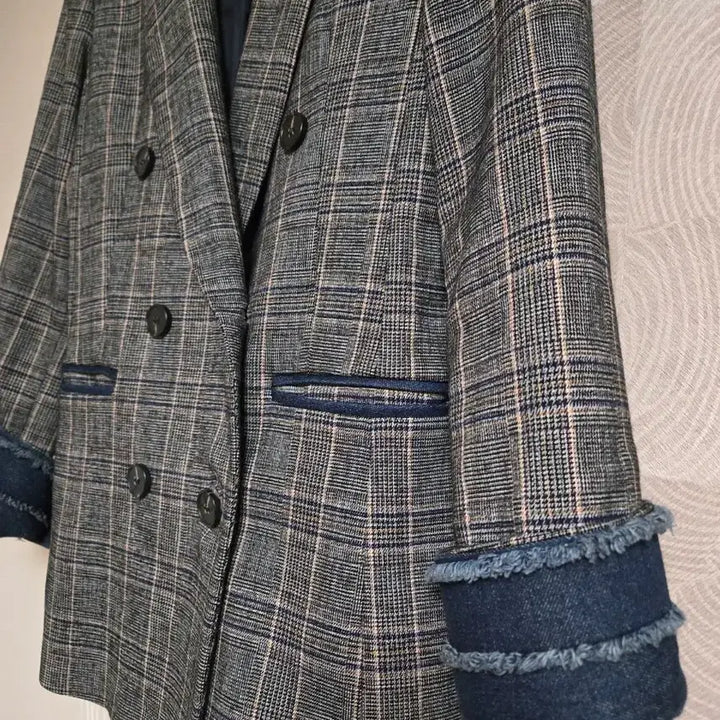 [BUNJANG] Double Button Check Denim Jacket / 체크 더블 버튼 자켓 데님 포인트