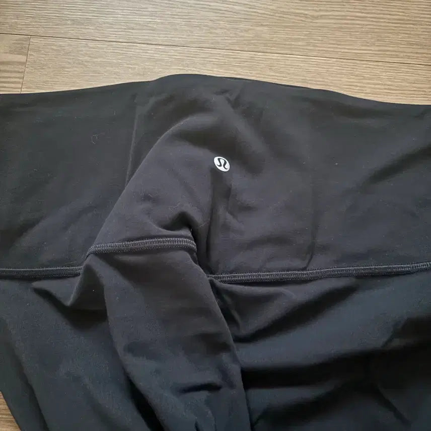 [SOLD OUT] 새상품) 룰루레몬 블랙 미니플레어 부츠컷 팬츠 66-77