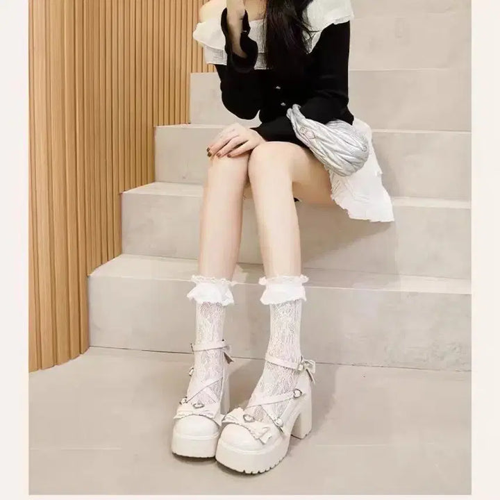[BUNJANG] Lolita Cross Strap Butterfly Heels / 로리타 지뢰계 양산형 크로스 스트랩 버터플라이 구두(2컬러)