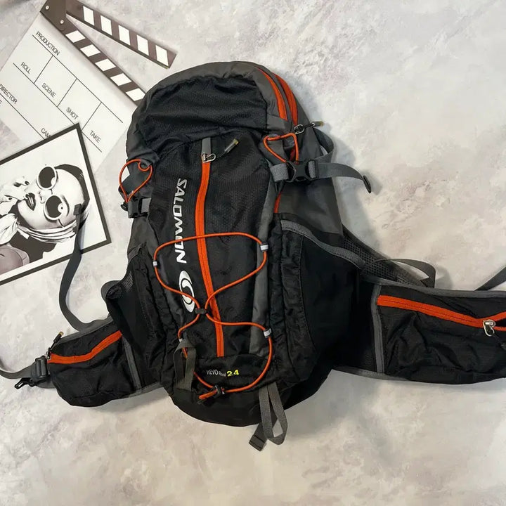 [SOLD OUT] Salomon REVO Round 24