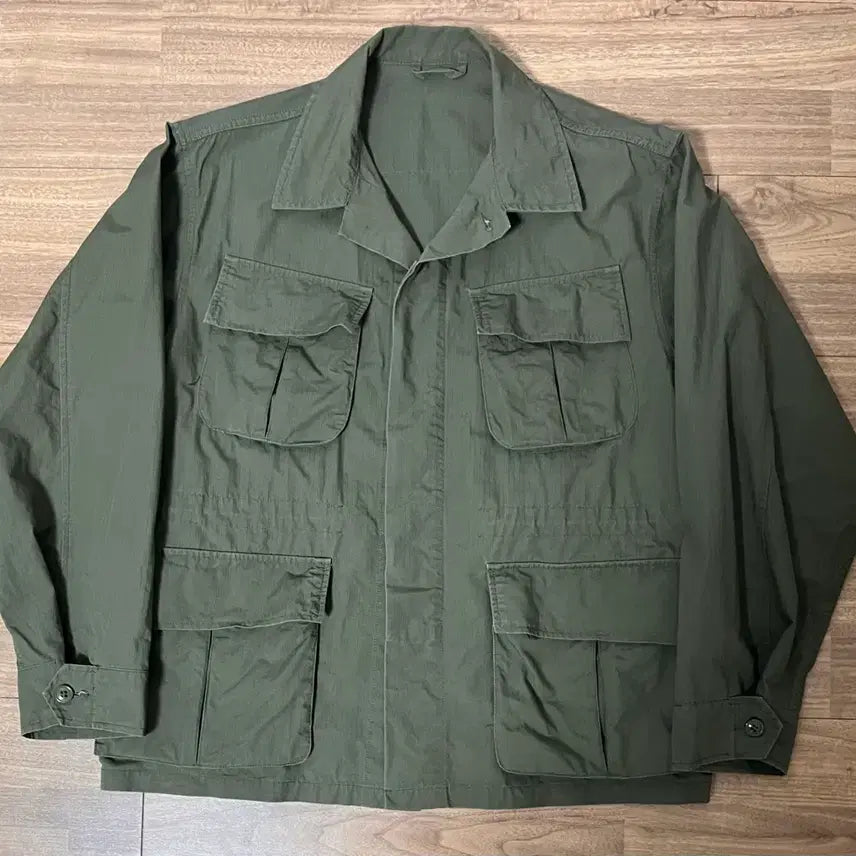 [SOLD OUT] 아웃스탠딩 코튼 밀리터리 자켓 L~XL