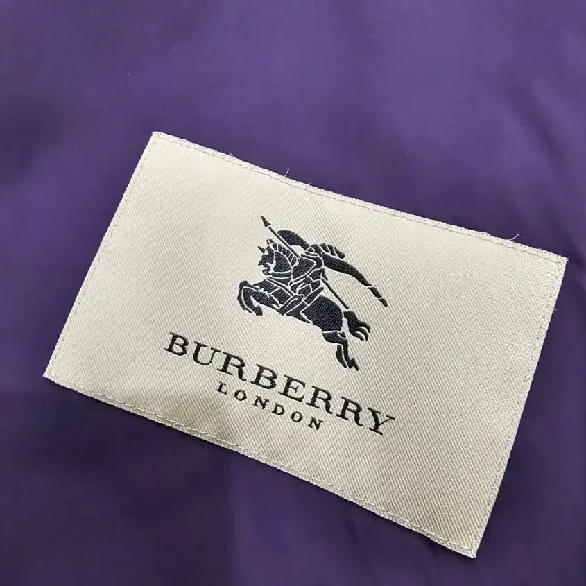 [BUNJANG] Burberry Purple Windbreaker Jacket / 버버리 퍼플 바람막이 ~55