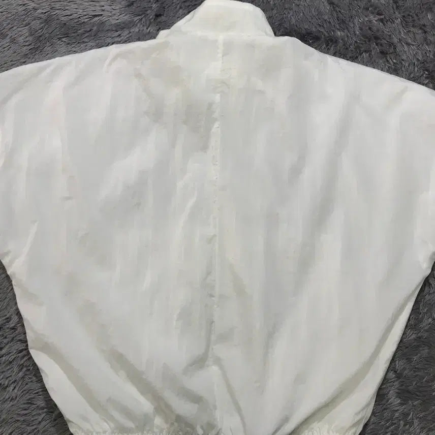 [BUNJANG] Nike Essential Woven Jacket (White) - Women&