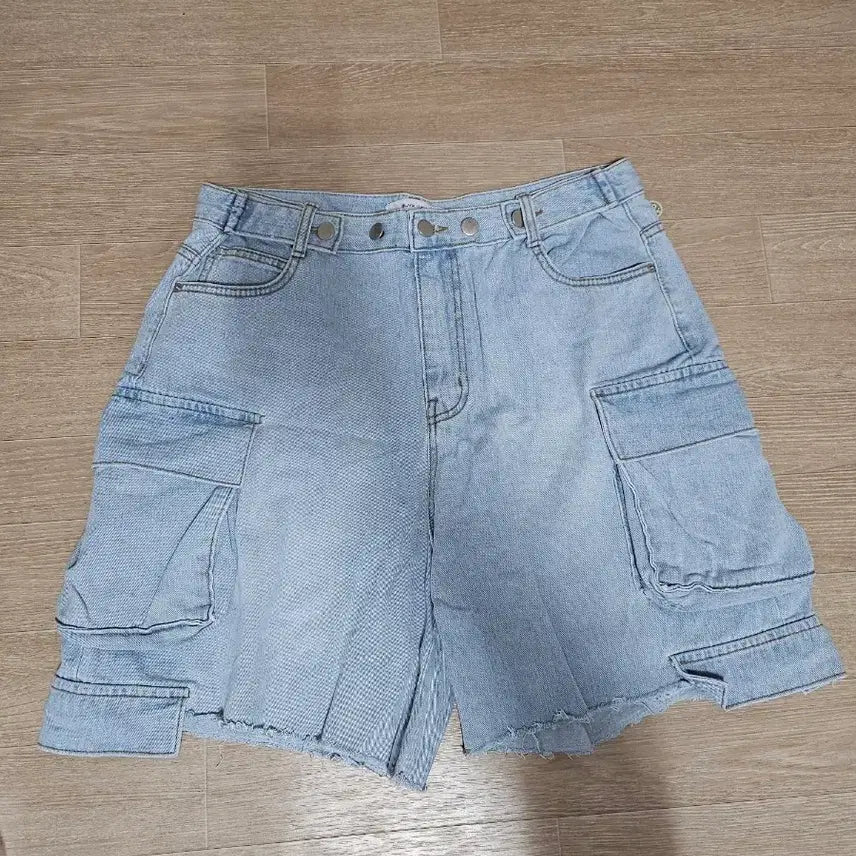 [BUNJANG] Visson21 &amp; Pines Store Shorts Bundle / 인스타 바이쑨21, 파인즈스토어 반바지