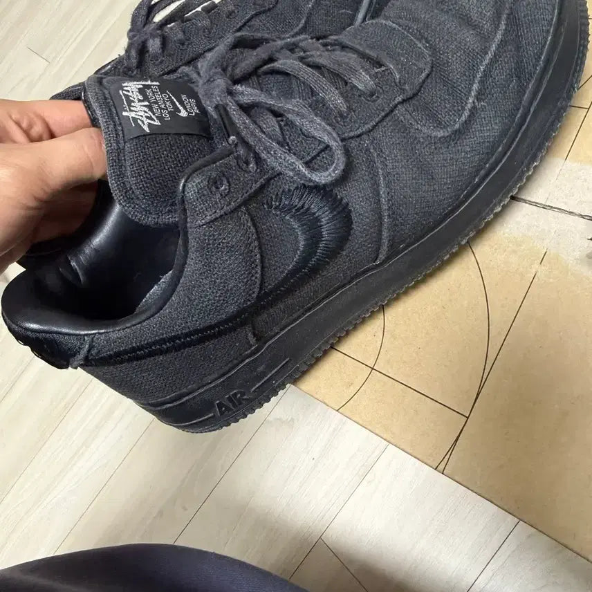 [BUNJANG] Stussy x Nike Halloween Dunk Low Sneakers / 스투시 포스, 할로윈 덩크 270 사이즈