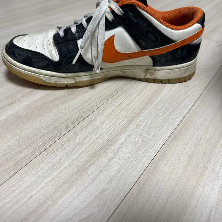 [BUNJANG] Stussy x Nike Halloween Dunk Low Sneakers / 스투시 포스, 할로윈 덩크 270 사이즈