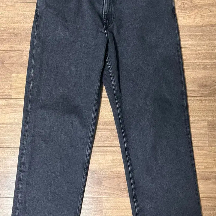 [BUNJANG] JW Anderson x Uniqlo Straight Jeans / JW Anderson x Uniqlo 스트레이트진 33 그레이