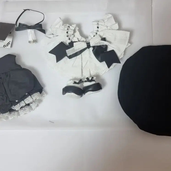 [SOLD OUT] 무속성 20cm 인형옷 국내옷장 레이디시리즈