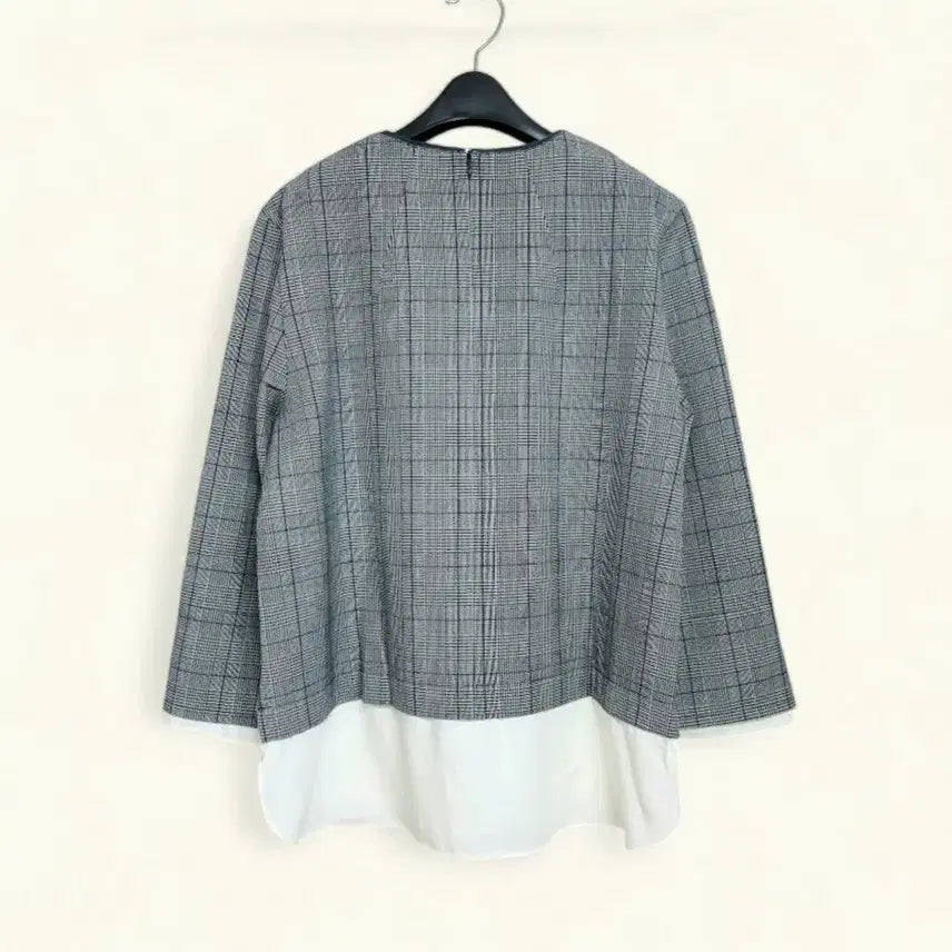 [SOLD OUT] 77~88 새상품 여성 블라우스 티셔츠 체크 스판 여자 100 새제품