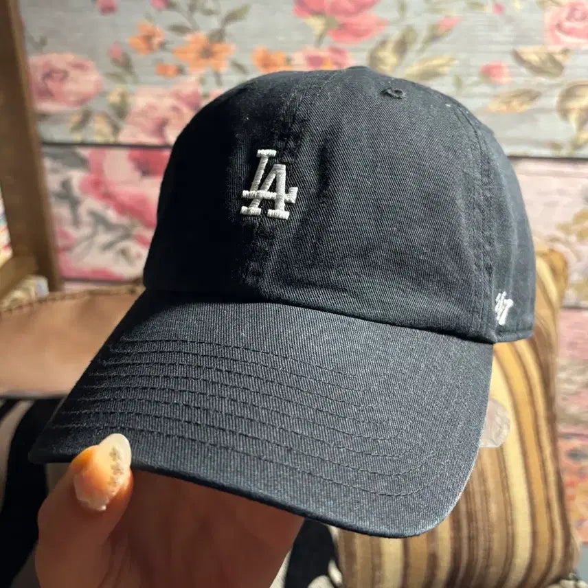 [BUNJANG] 47 Brand NY Yankees MLB Logo Baseball Cap / 택포) 미국 구입 47 Brand MLB 리그 로고 NY 볼캡 블랙 모자