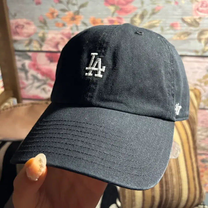 [BUNJANG] 47 Brand NY Yankees MLB Logo Baseball Cap / 택포) 미국 구입 47 Brand MLB 리그 로고 NY 볼캡 블랙 모자