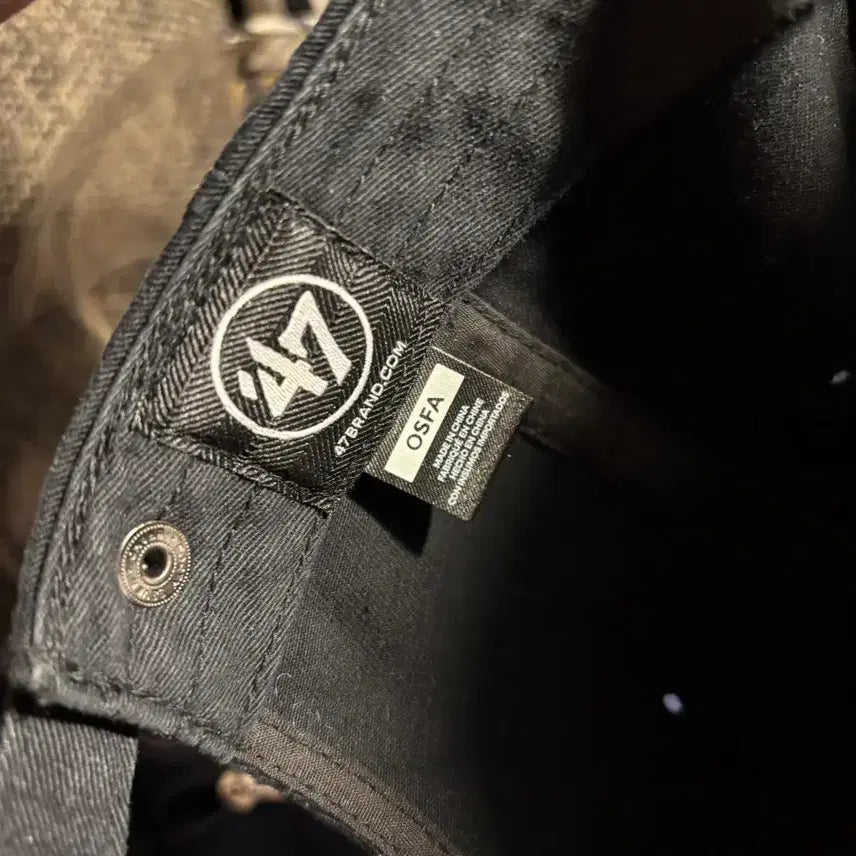 [BUNJANG] 47 Brand NY Yankees MLB Logo Baseball Cap / 택포) 미국 구입 47 Brand MLB 리그 로고 NY 볼캡 블랙 모자