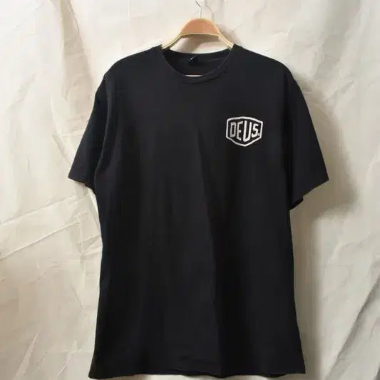[BUNJANG] Deus Ex Machina Seoul Short Sleeve T-shirt / 데우스 엑스 마키나 서울 반팔 티 XL M0285