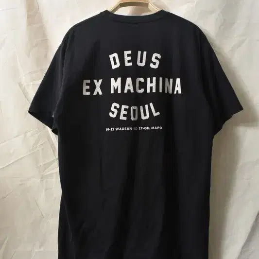 [BUNJANG] Deus Ex Machina Seoul Short Sleeve T-shirt / 데우스 엑스 마키나 서울 반팔 티 XL M0285