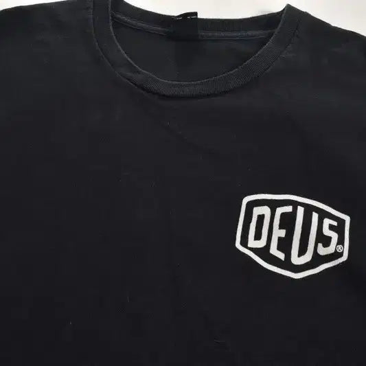[BUNJANG] Deus Ex Machina Seoul Short Sleeve T-shirt / 데우스 엑스 마키나 서울 반팔 티 XL M0285