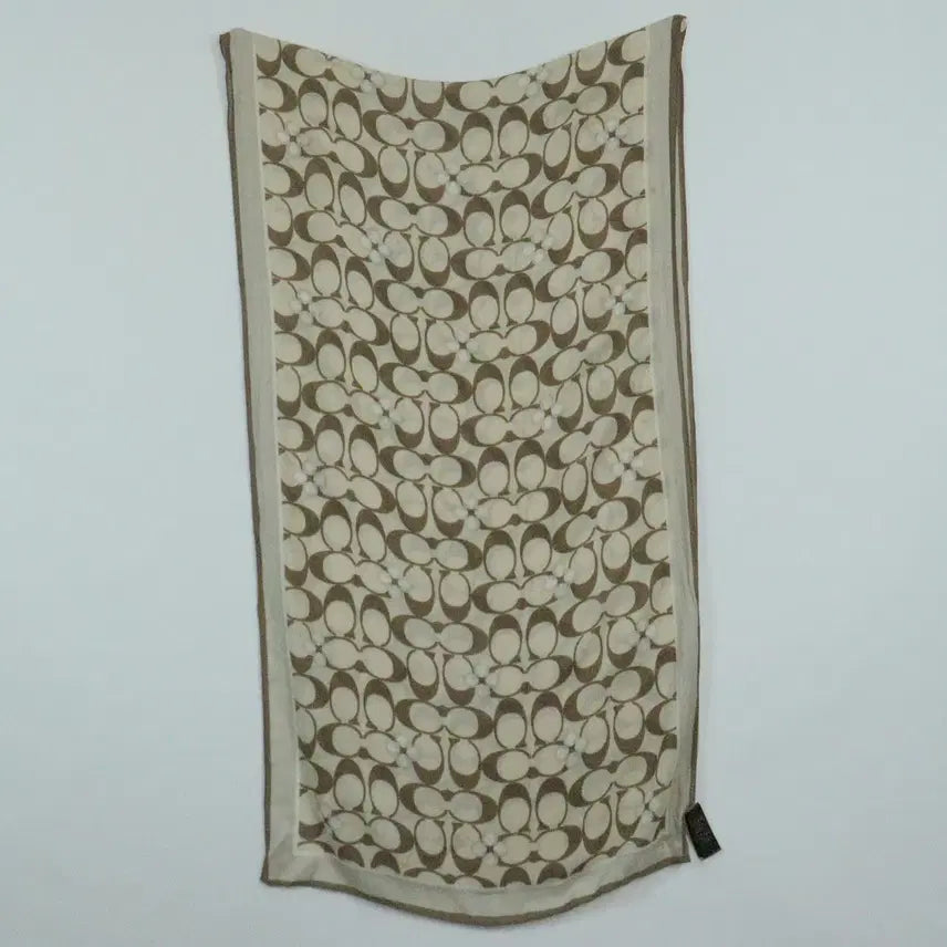 [BUNJANG] COACH Signature Logo Long Scarf / COACH 시그니처 로고 롱 스카프 베이지 실키 스카프