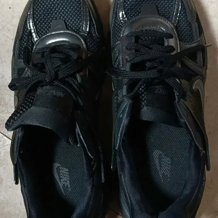 [BUNJANG] Nike All Black Hiking Shoes / 나이키 올블랙 운동화