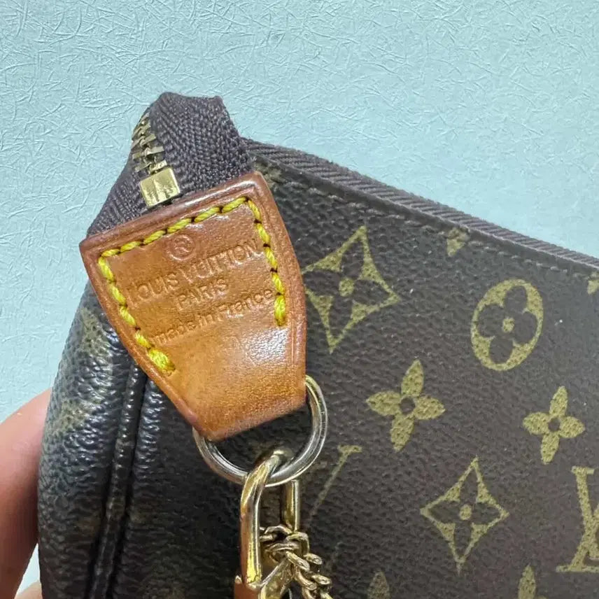 [BUNJANG] Louis Vuitton Mini Pochette Shoulder Bag / 루이비통 미니포쉐트