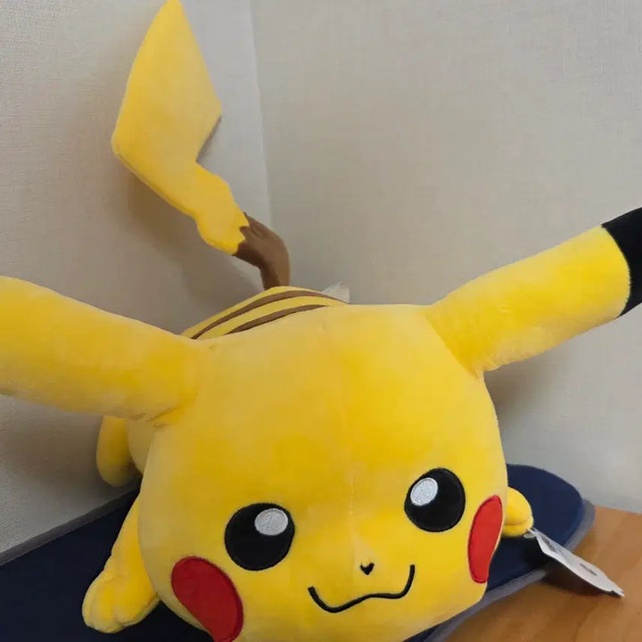 [BUNJANG] Large Pikachu Plush Doll / 대형 피카츄 인형