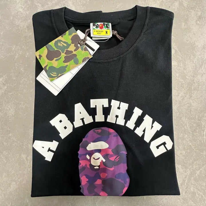 [BUNJANG] A Bathing Ape Black and Purple T-shirt (M) / A Bathing Ape 블랙 퍼플 반팔 티셔츠 M