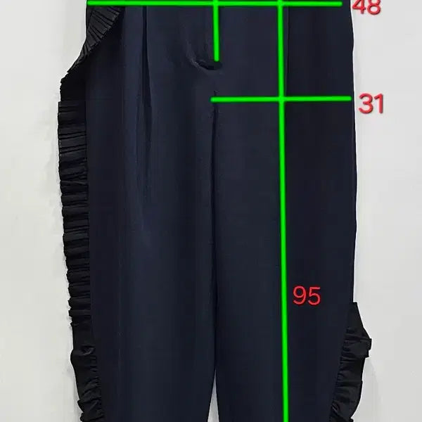 [BUNJANG] Lucky Chouette Embellished Navy Jogger Pants / 럭키슈에뜨팬츠 장식 배기핏 조거 팬츠