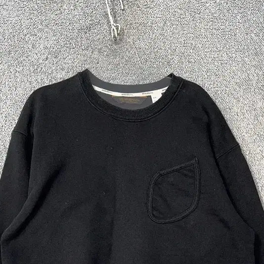 [BUNJANG] Uniform Bridge Black Vintage Pocket Sweatshirt M / 유니폼브릿지 블랙 빈티지 포켓 맨투맨 M (100)