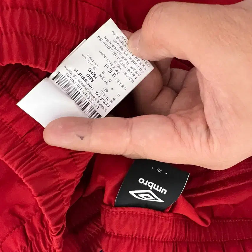 [SOLD OUT] [정품/M] 엄브로 우븐 레드 반바지/숏팬츠
