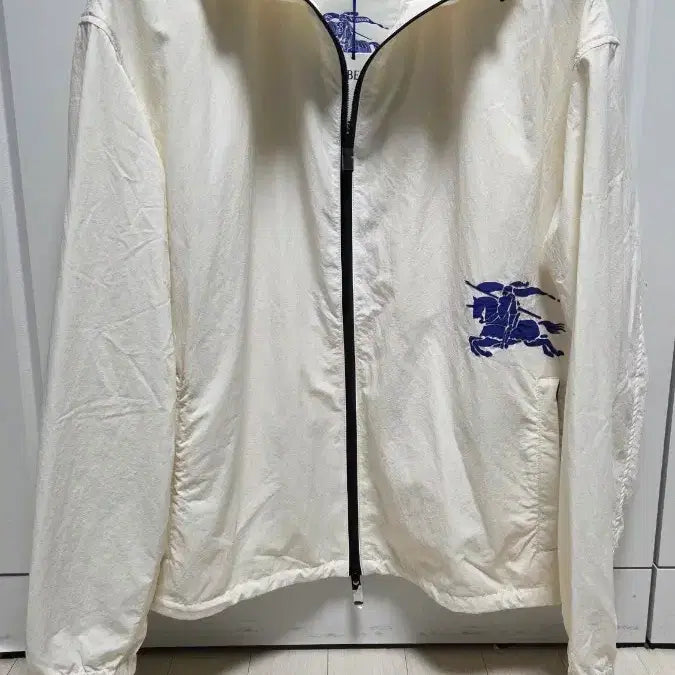 [BUNJANG] Burberry EXD Raincoat Hooded Jacket XL / 버버리 EXD 바막후드점퍼 XL 사이즈 새제품(105~110)