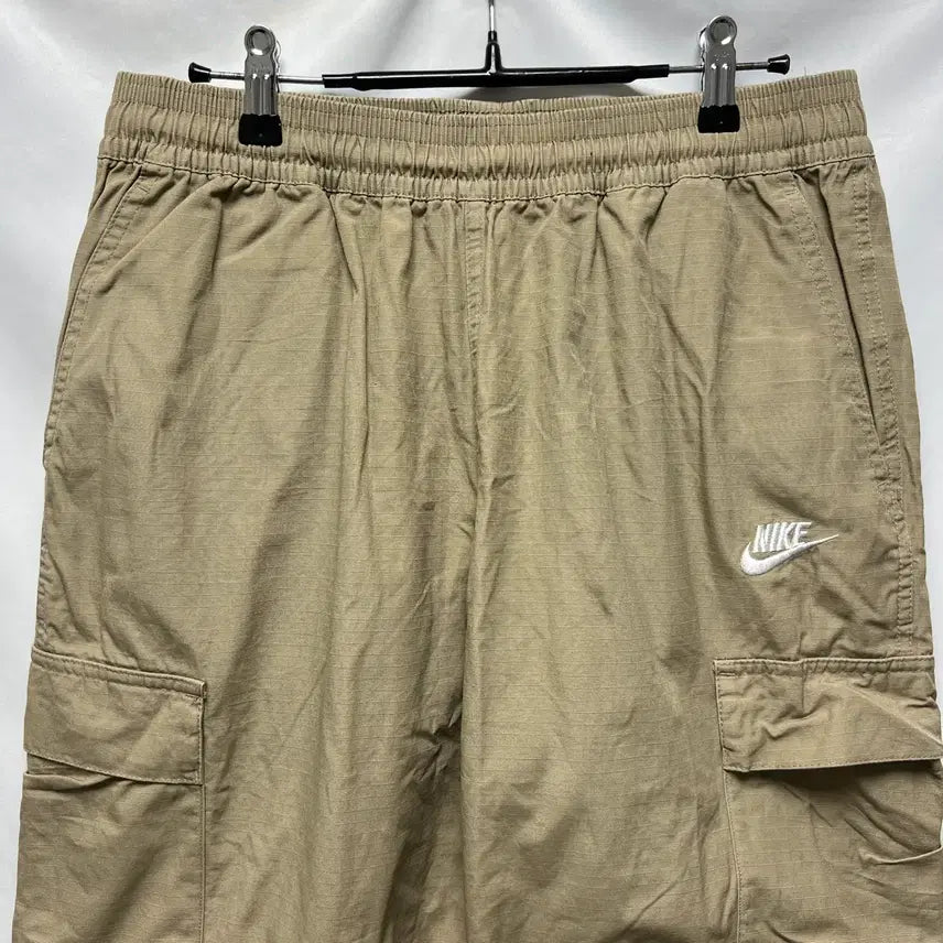 [SOLD OUT] [정품/L] 나이키 스우시 베이지 카고 우븐 팬츠/바지