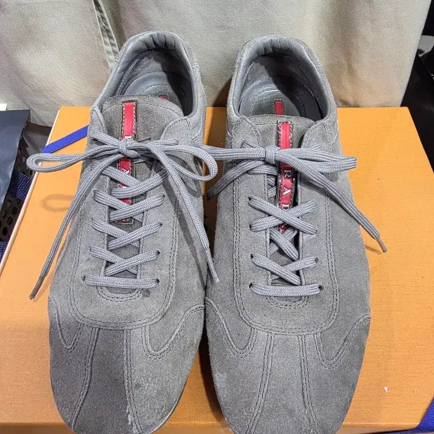 [BUNJANG] Prada Suede Sneakers / 프라다 스웨이드 스니커즈