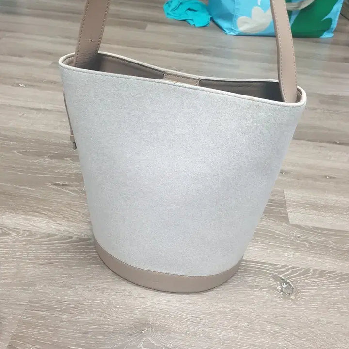 [SOLD OUT] 로서울 숄더백