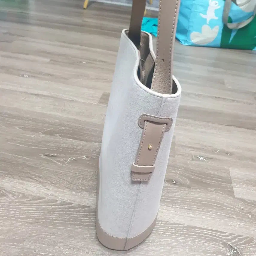 [SOLD OUT] 로서울 숄더백