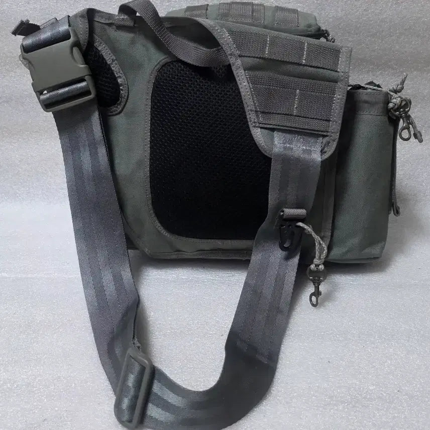[BUNJANG] MAGFORCE Jumbo Earhart Sling Bag / 맥포스 MAGFORCE 점보 에어하트 슬링백 다용도 전술가방