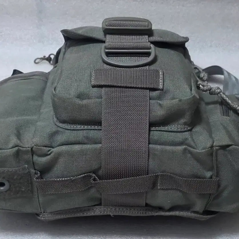 [BUNJANG] MAGFORCE Jumbo Earhart Sling Bag / 맥포스 MAGFORCE 점보 에어하트 슬링백 다용도 전술가방
