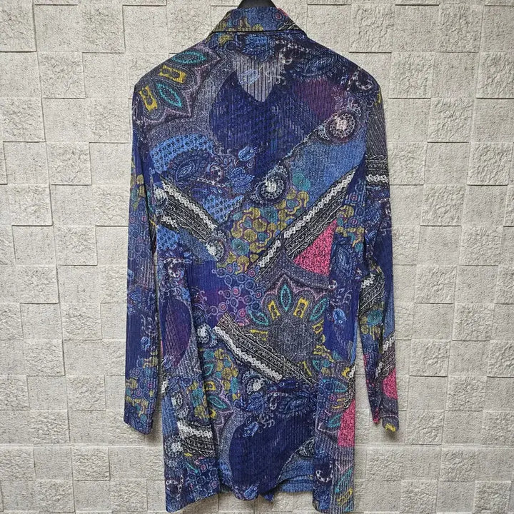 [BUNJANG] Vanessa Rizz Long Sleeve Patterned Shirt / 딱이다 Vanessa Rizz 롱 슬리브 패턴 셔츠