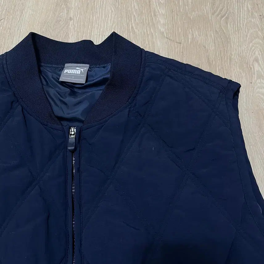 [BUNJANG] Puma Logo Padded Vest L / 푸마 로고 패딩 조끼 L/100