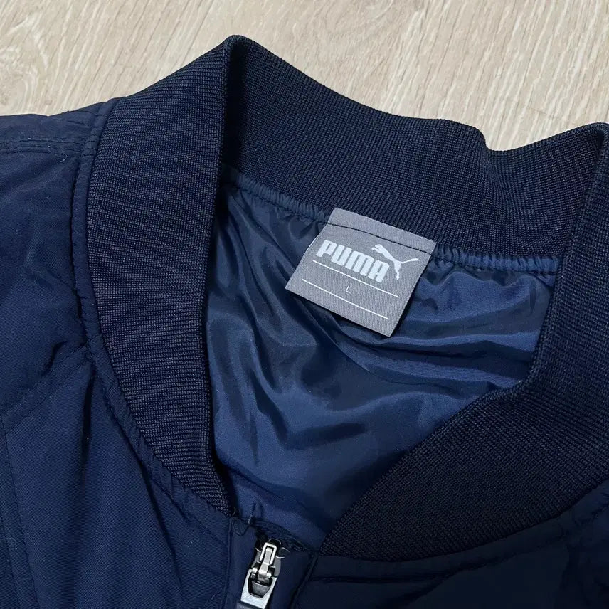 [BUNJANG] Puma Logo Padded Vest L / 푸마 로고 패딩 조끼 L/100
