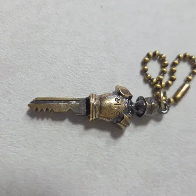 [SOLD OUT] 아디다스 떠그클럽 한정판 키링