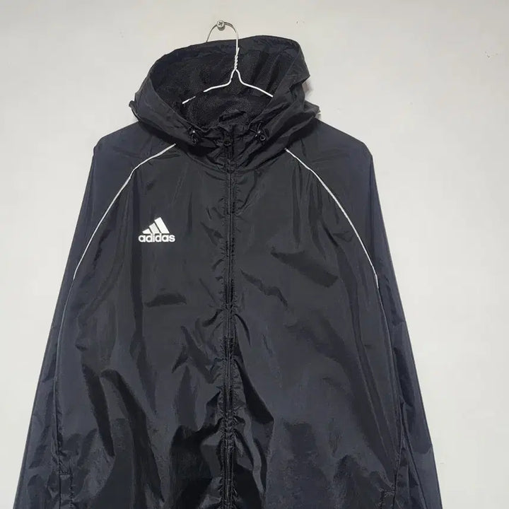 [SOLD OUT] 쪼리샵 아디다스  바람막이 110