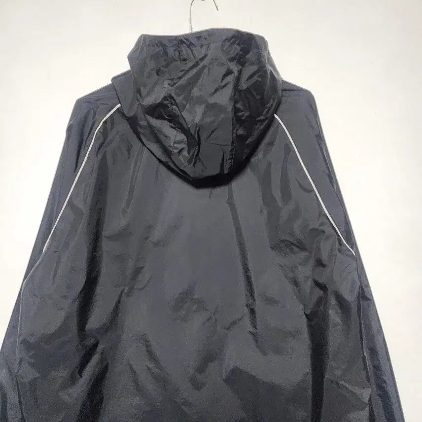 [SOLD OUT] 쪼리샵 아디다스  바람막이 110