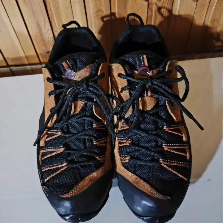 [SOLD OUT] 255mm 마무트 BORAH DLX MS 비브람 로우 등산화