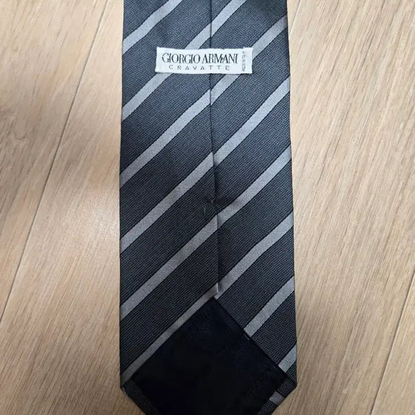 [BUNJANG] Armani Gray Necktie / 아르마니 넥타이(그레이 색상) 팝니다