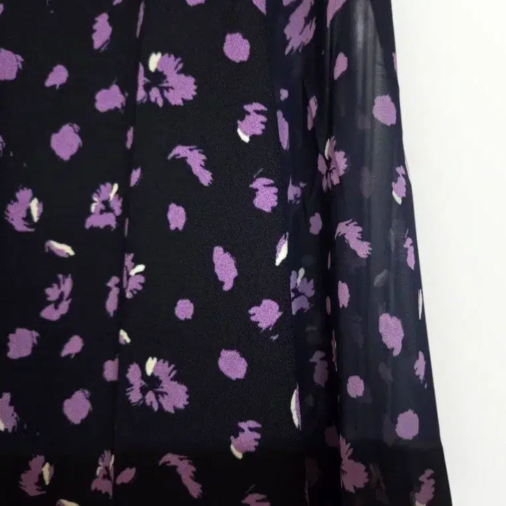 [BUNJANG] Floral Print Long Sleeve Blouse for Women / 새상품 66~77 여성 블라우스 꽃무늬 긴팔 블라우스 95 여자 새제품