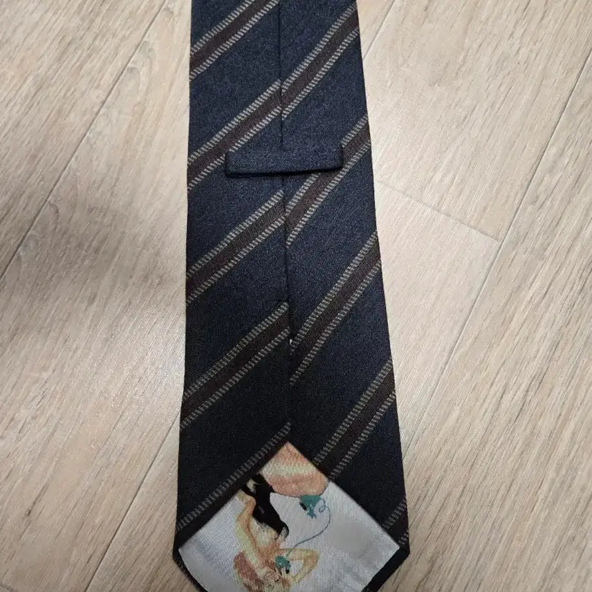 [BUNJANG] Dark Gray Striped Tie / 다크 그레이(스트라이프) 색상 넥타이 팝니다