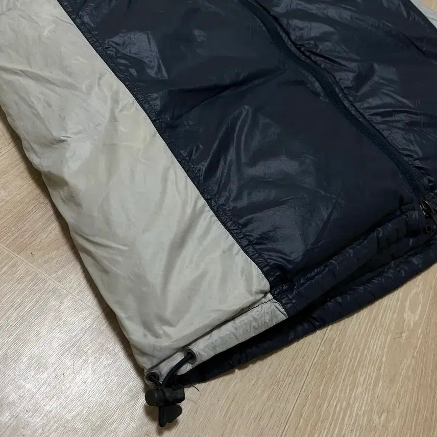 [BUNJANG] Nike Swoosh Two-Tone Duck Down Padded Vest XL / 나이키 스우시 투톤 덕다운 패딩조끼 XL/105