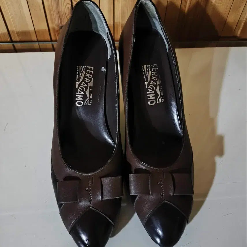 [BUNJANG] Ferragamo Ribbon Heels 7cm / 37 240mm 페라가모 리본 구두 힐 7cm
