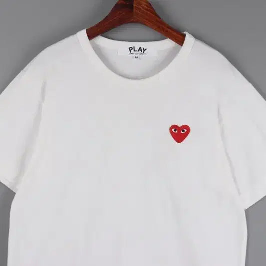 [BUNJANG] Comme des Garcons Heart Graphic T-shirt / 꼼데가르송 티셔츠