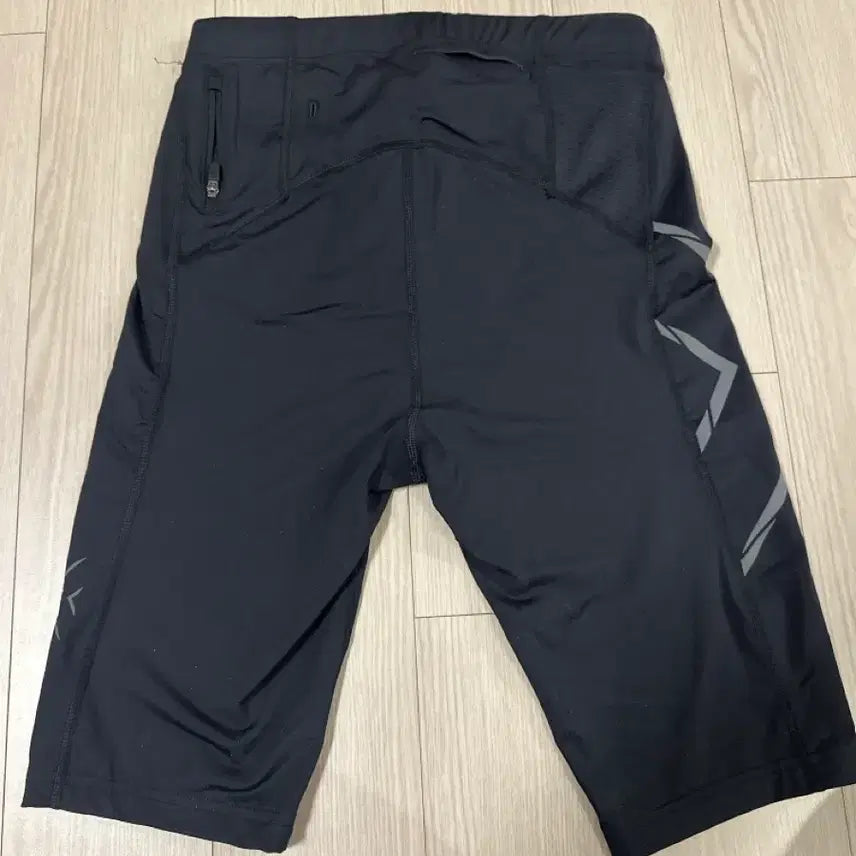 [SOLD OUT] 2XU